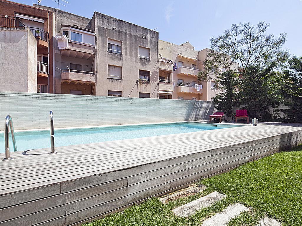 Apartment Barcelona Rentals - Swimming Pool With Terrace Exterior photo