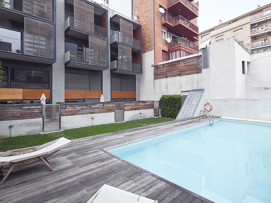 Apartment Barcelona Rentals - Swimming Pool With Terrace Exterior photo