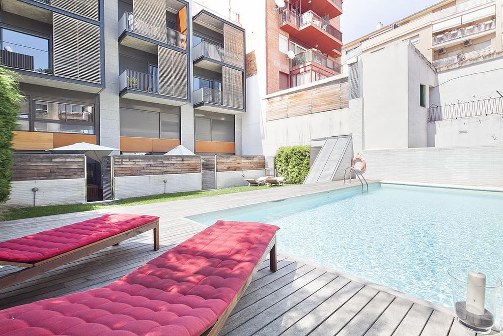 Apartment Barcelona Rentals - Swimming Pool With Terrace Exterior photo