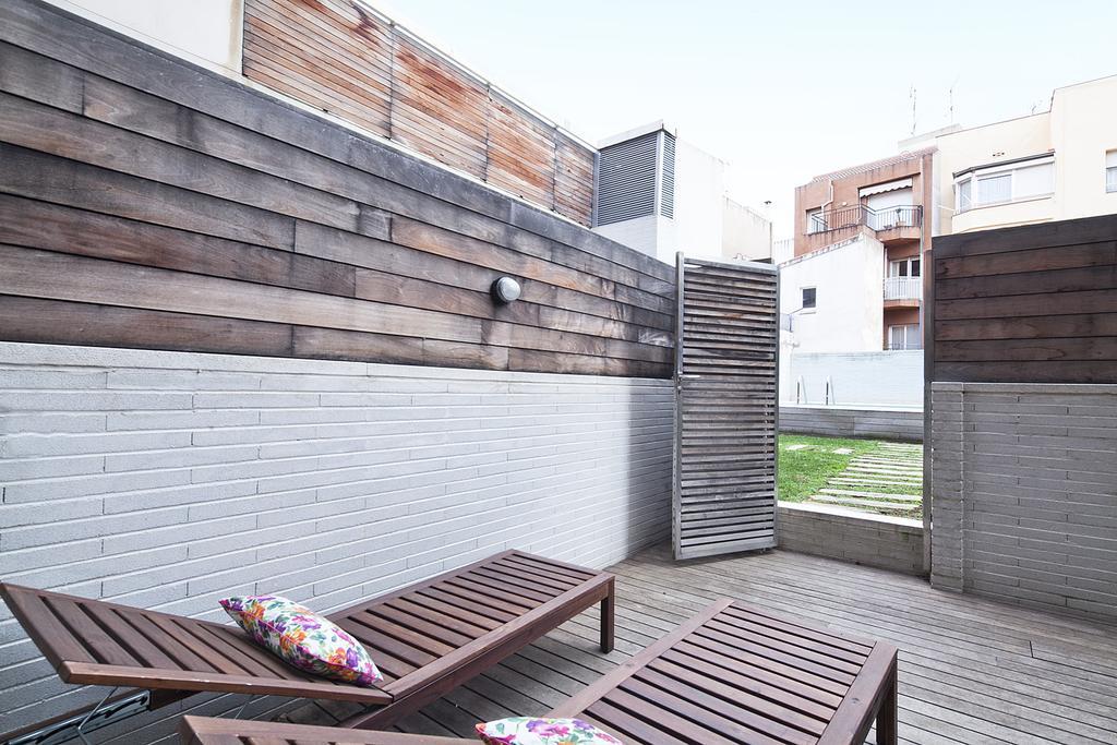 Apartment Barcelona Rentals - Swimming Pool With Terrace Exterior photo